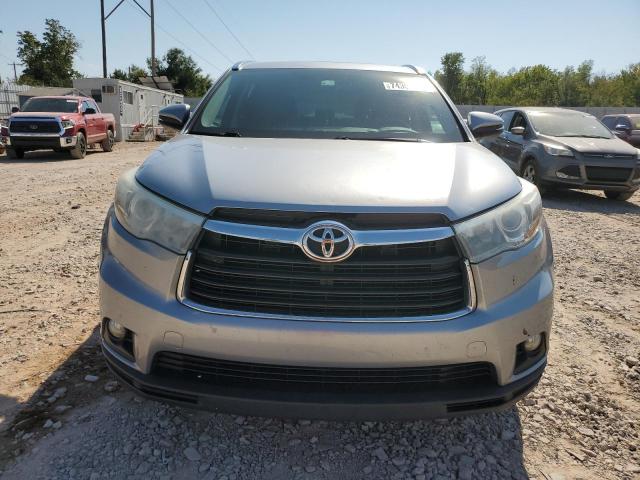  TOYOTA HIGHLANDER 2015 Серебристый