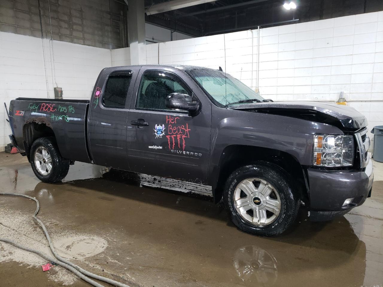 2010 Chevrolet Silverado - Image 4