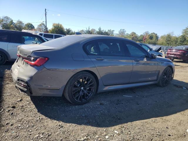  BMW 7 SERIES 2022 Серый