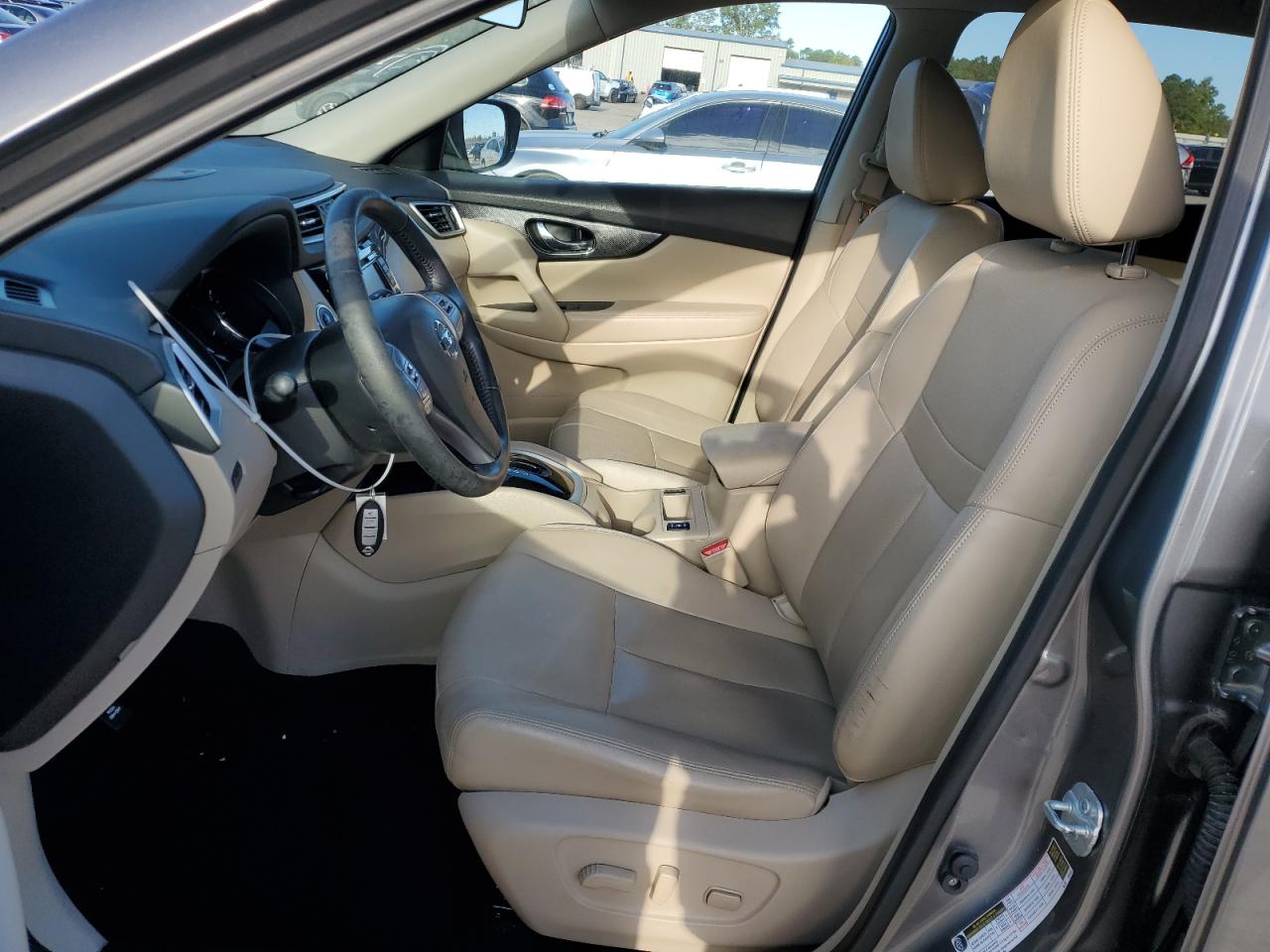 2016 Nissan Rogue - Image 7