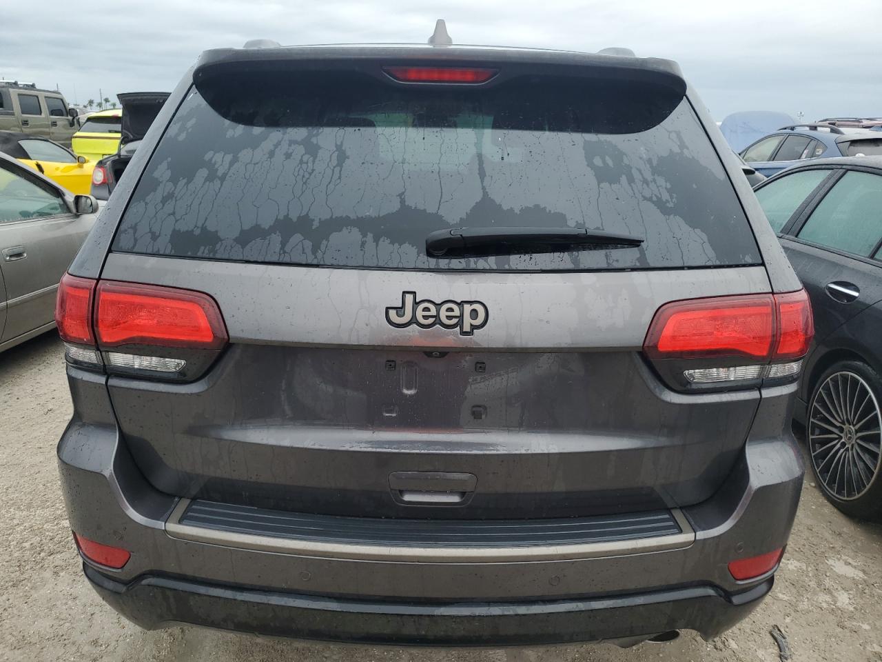 2016 Jeep Grand Cherokee - Image 6
