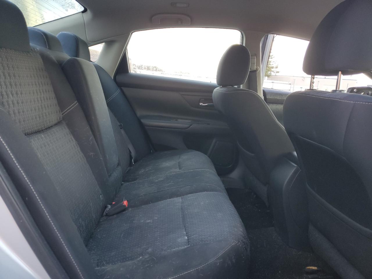 2016 Nissan Altima - Image 10