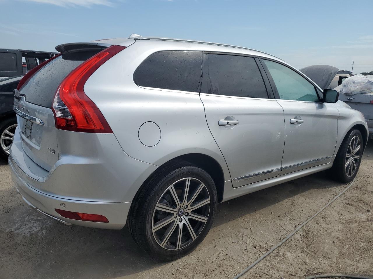 YV440MDK0F2688290 2015 Volvo Xc60 T5 Premier