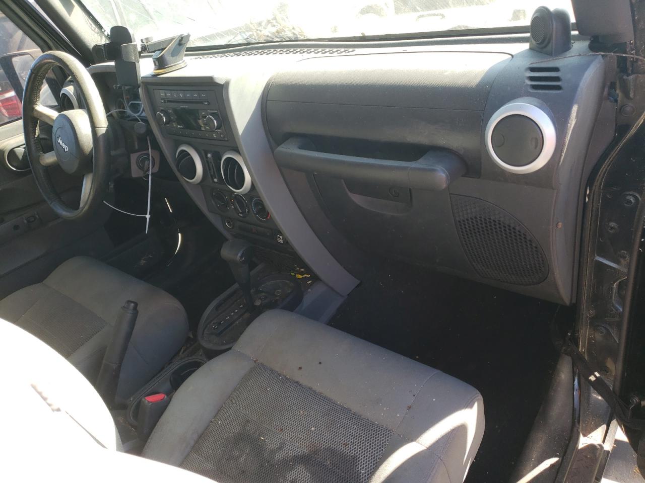 2009 Jeep Wrangler - Image 8