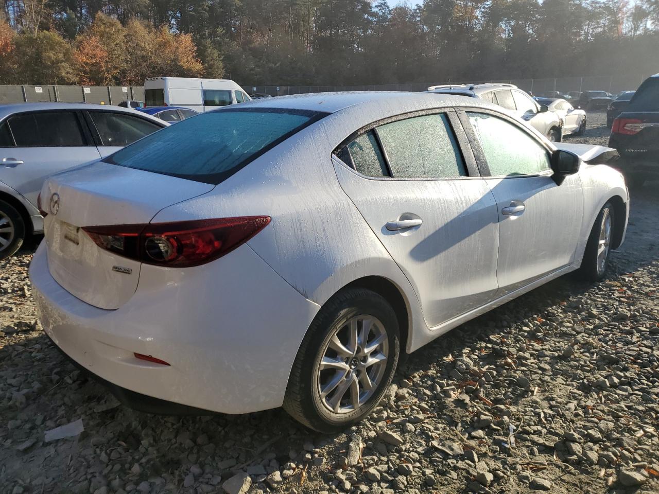 2016 Mazda 3 - Image 3