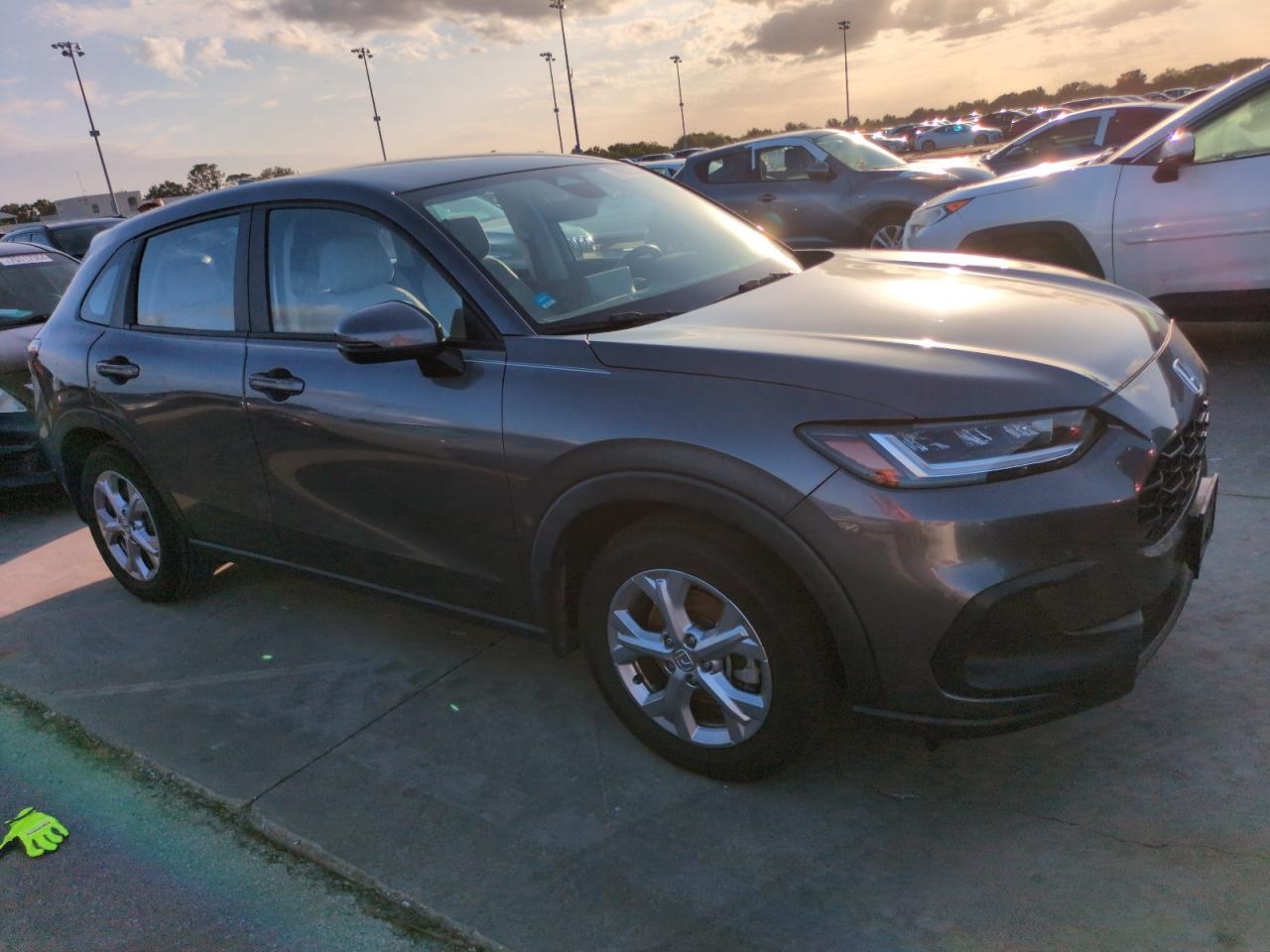 2023 Honda HR-V - Image 4