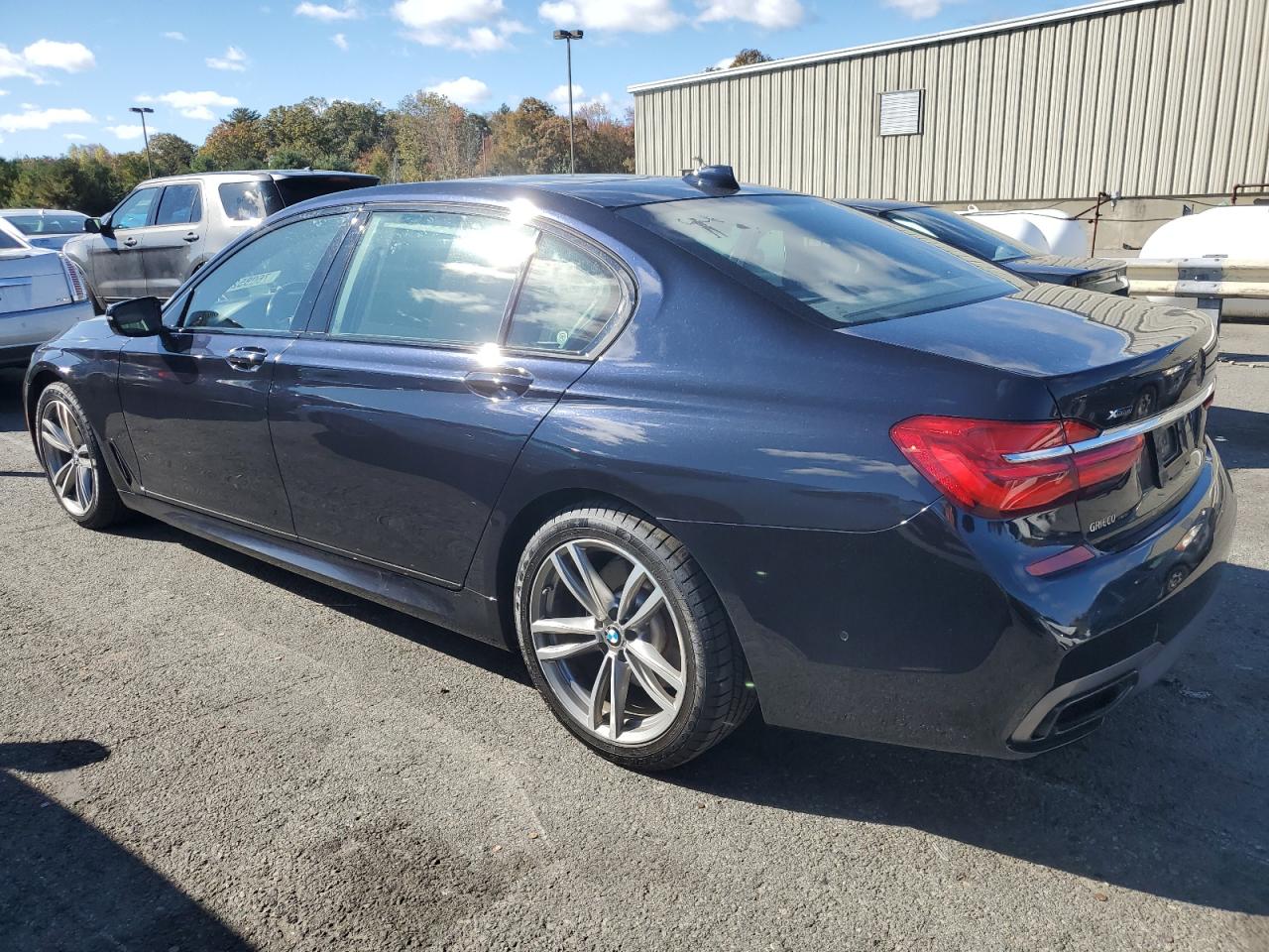 2016 BMW 7er - Image 2