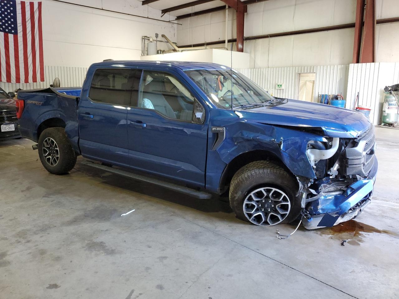 2022 Ford F-150 - Image 4