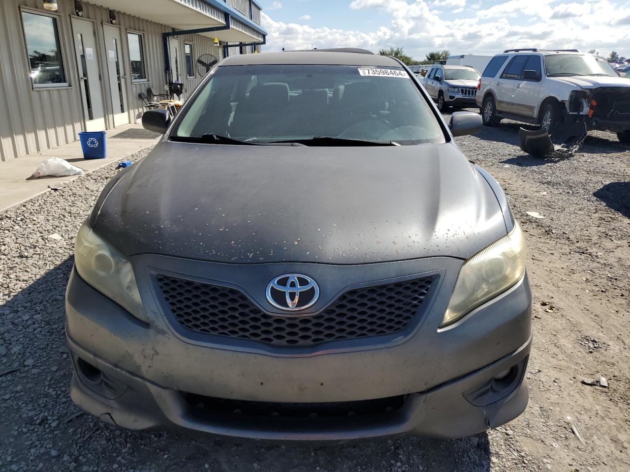 2010 Toyota Camry - Image 5