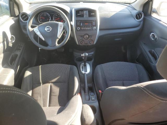  NISSAN VERSA 2016 Серебристый