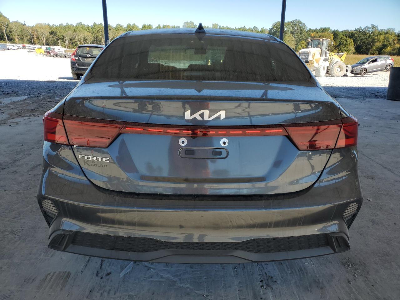 2023 Kia Forte Lx VIN: 3KPF24AD6PE608247 Lot: 76195354