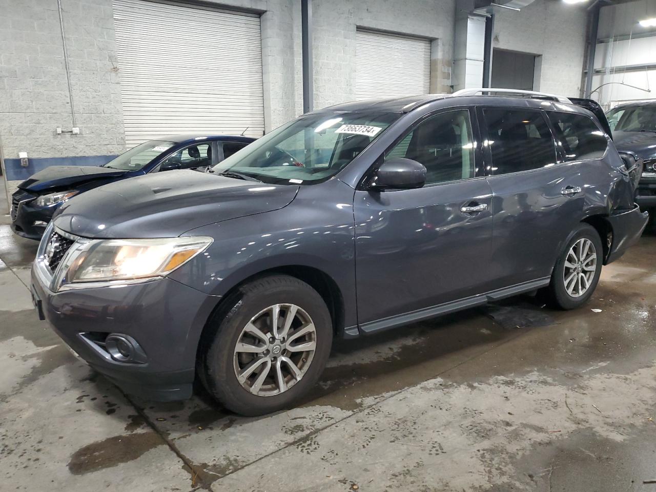 2014 Nissan Pathfinder - Image 1