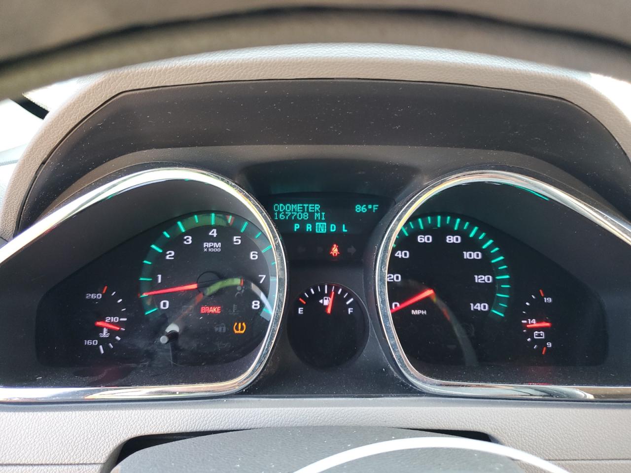 2010 Chevrolet Traverse - Image 9
