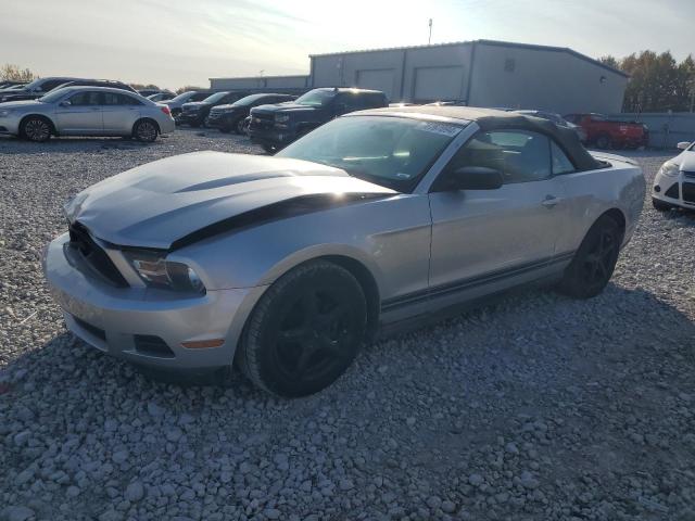 2011 Ford Mustang  იყიდება Wayland-ში, MI - Front End