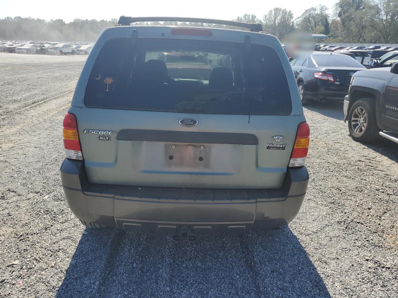 2006 Ford Escape - Image 6
