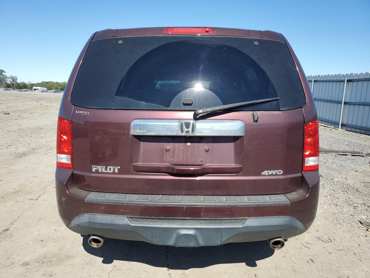 5FNYF4H68FB005829 2015 Honda Pilot Exl