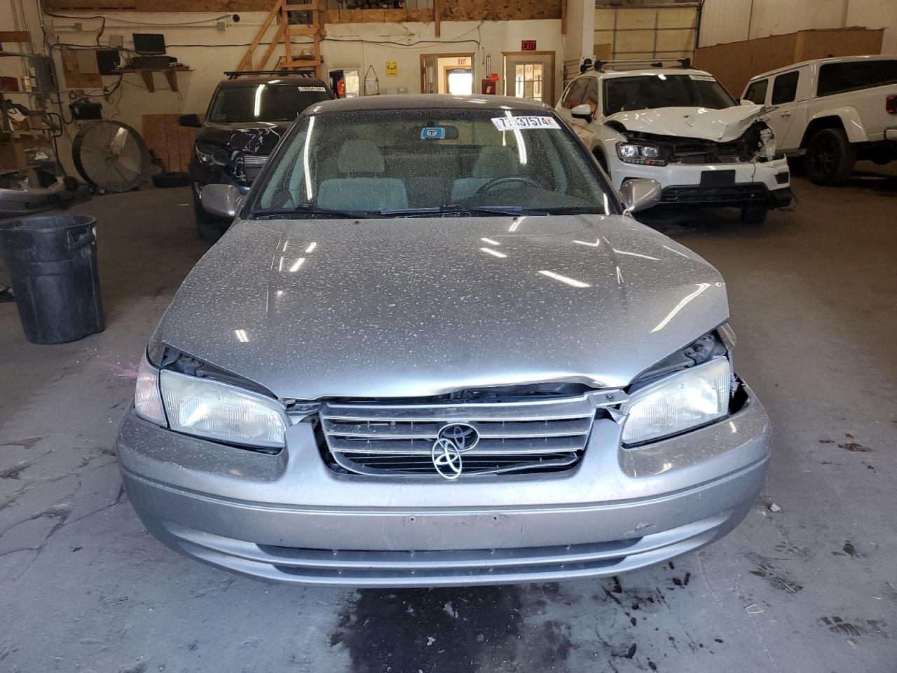 1999 Toyota Camry - Image 5