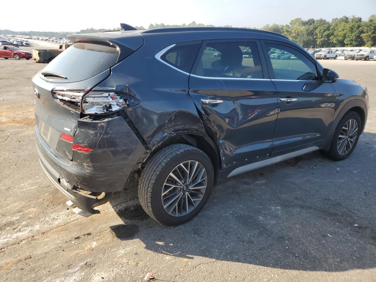 2021 Hyundai Tucson - Image 3