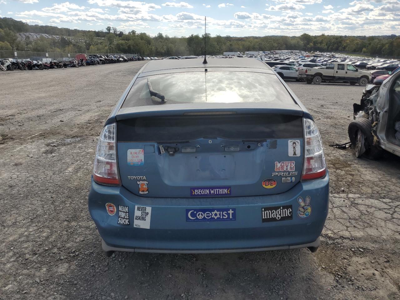 2007 Toyota Prius VIN: JTDKB20U477690998 Lot: 74784414