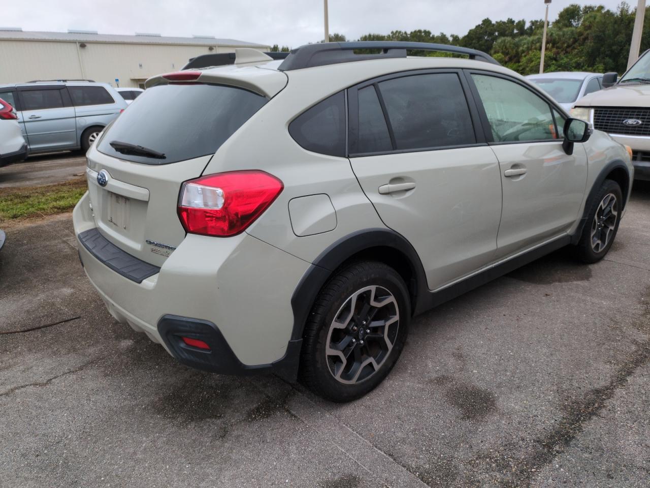 JF2GPALC0GH301886 2016 Subaru Crosstrek Limited