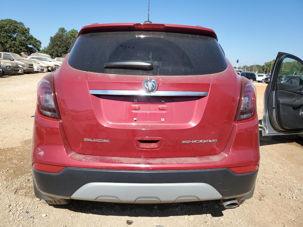 2018 Buick Encore Essence VIN: KL4CJCSB8JB519551 Lot: 77264674