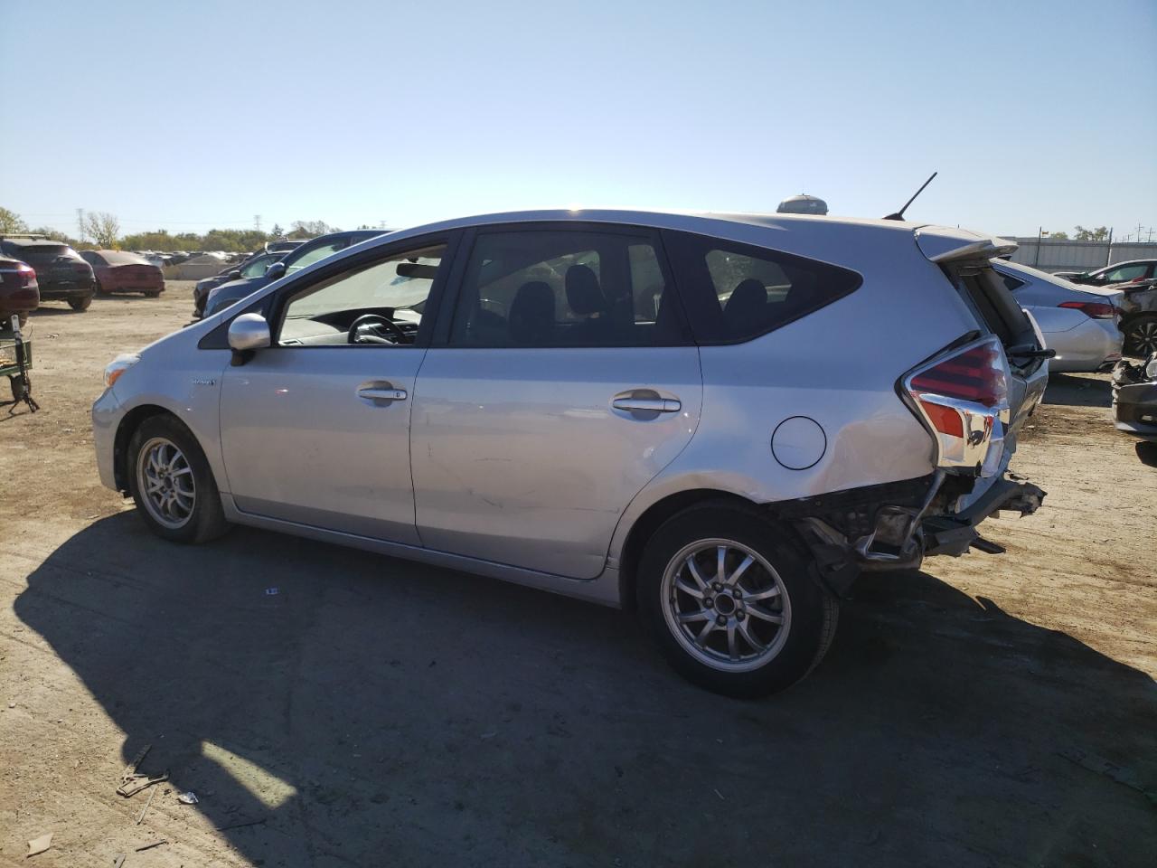 2016 Toyota Prius - Image 2