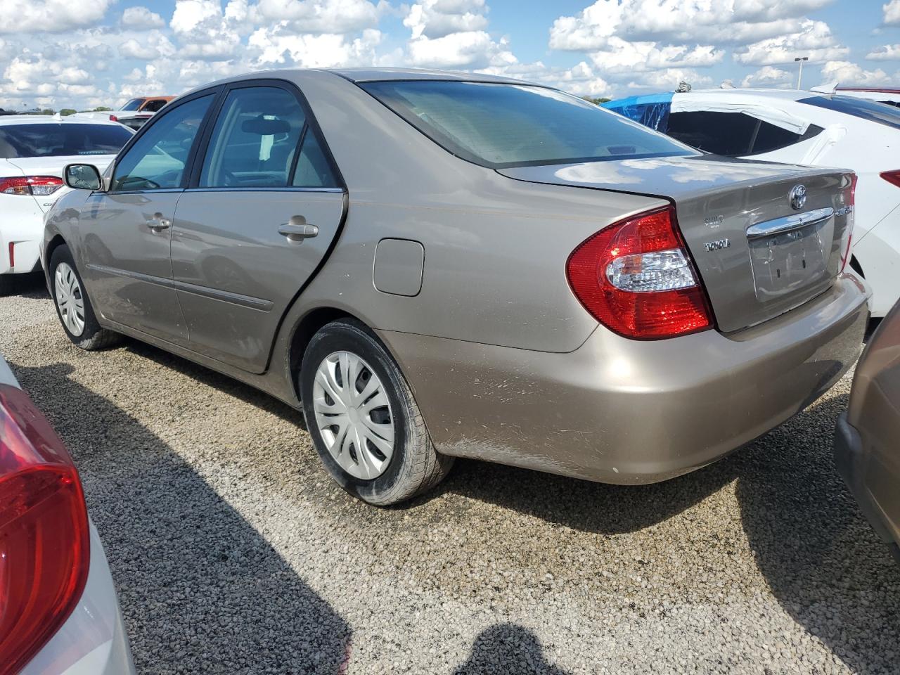 2003 Toyota Camry Le VIN: 4T1BE32K03U714696 Lot: 73797784