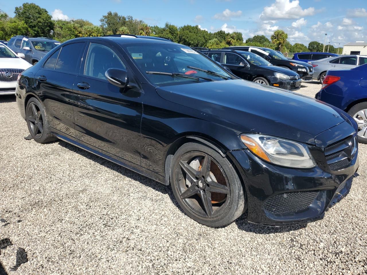 VIN 55SWF4KB8GU137017 2016 MERCEDES-BENZ C-CLASS no.4