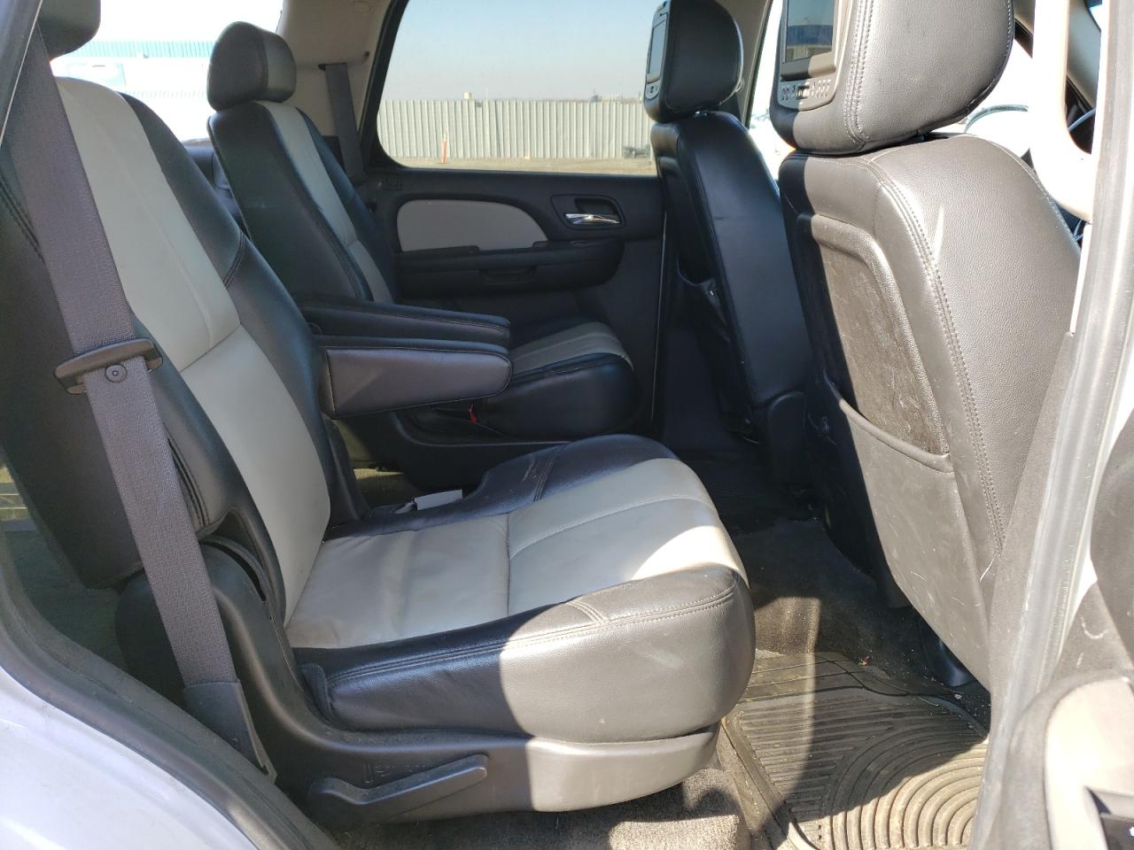 2008 Chevrolet Tahoe K1500 VIN: 1GNFK13008R152414 Lot: 76793724