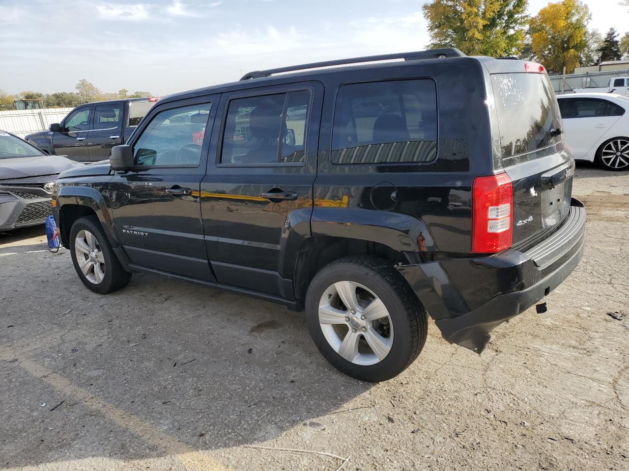 VIN 1C4NJRFB7ED766517 2014 JEEP PATRIOT no.2