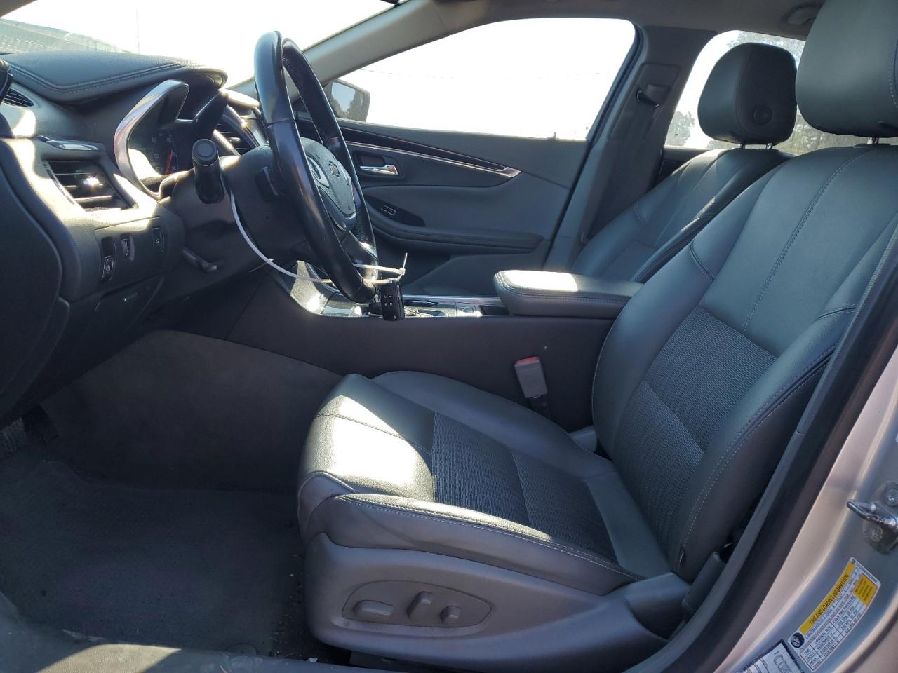 2G11Z5SA1K9139441 2019 Chevrolet Impala Lt