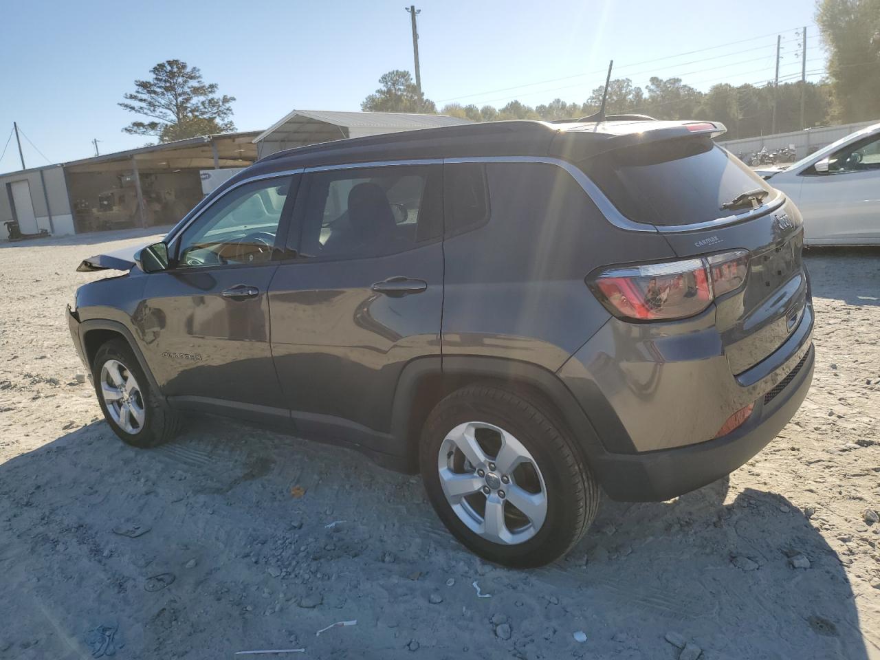 2018 Jeep Compass - Image 2