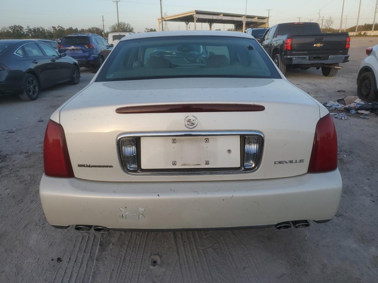 2002 Cadillac Deville VIN: 1G6KD54Y12U297420 Lot: 77455084