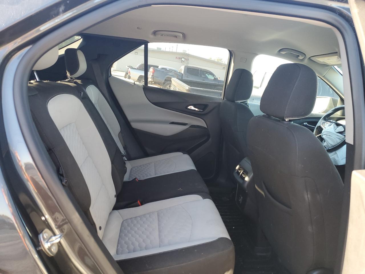 2019 Chevrolet Equinox - Image 11