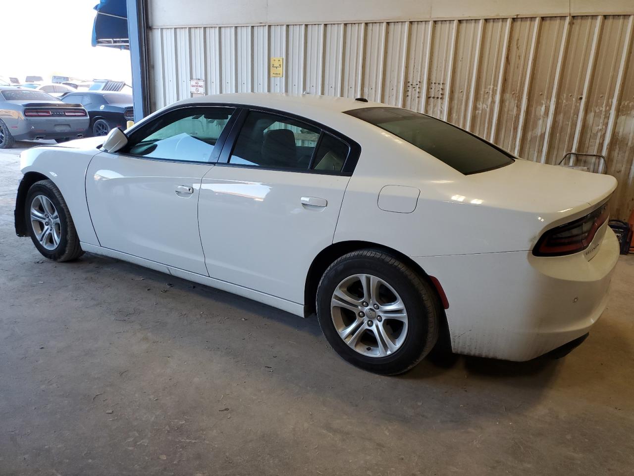 2019 Dodge Charger - Image 2