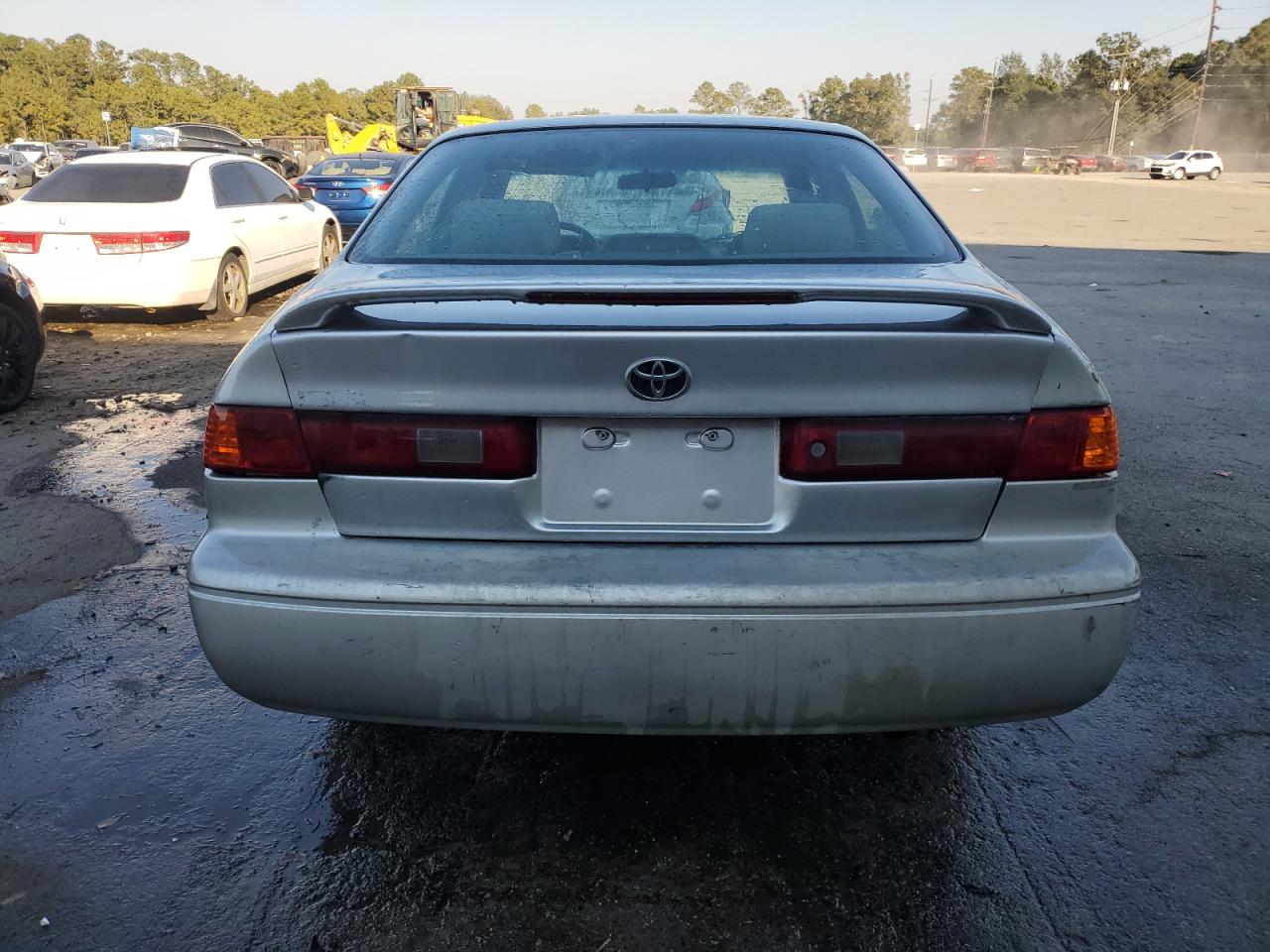 2000 Toyota Camry Ce VIN: 4T1BG22K3YU649161 Lot: 77114594