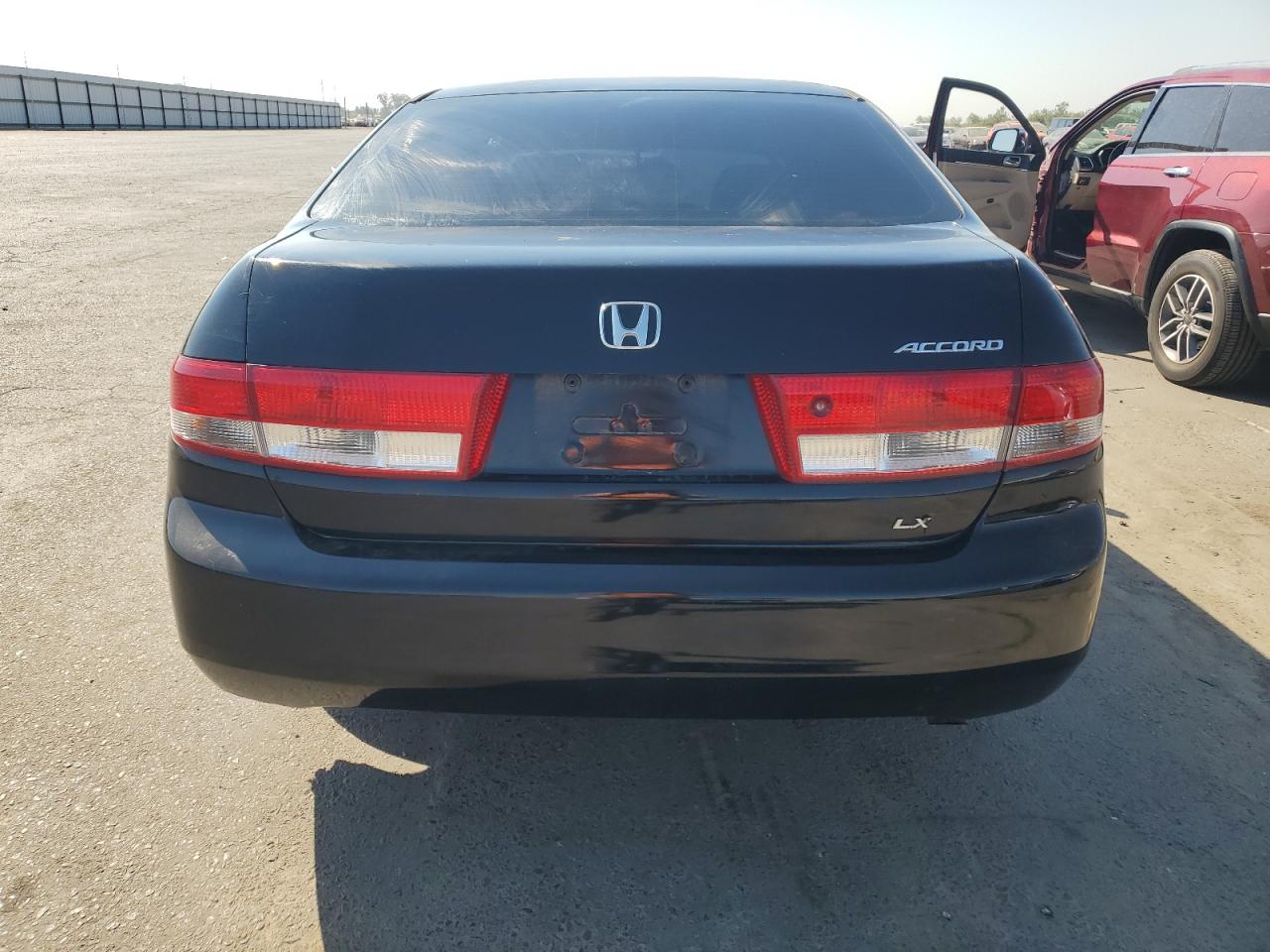 1HGCM55333A081335 2003 Honda Accord Lx