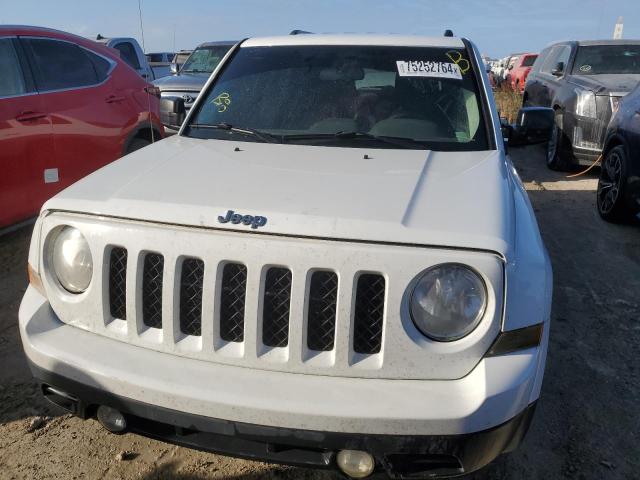  JEEP PATRIOT 2015 Белый