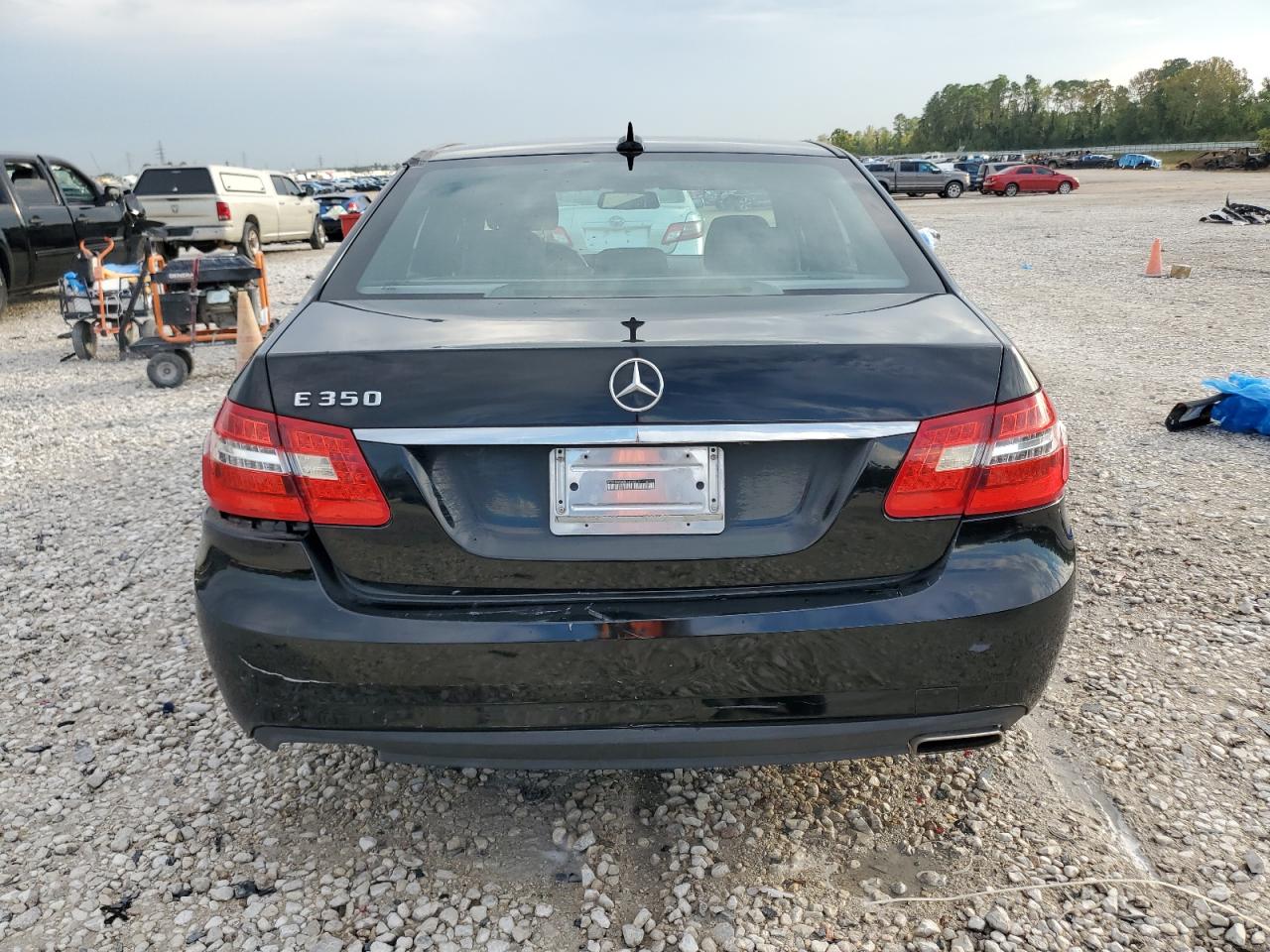 2011 Mercedes-Benz E 350 VIN: WDDHF5GBXBA499236 Lot: 78045184