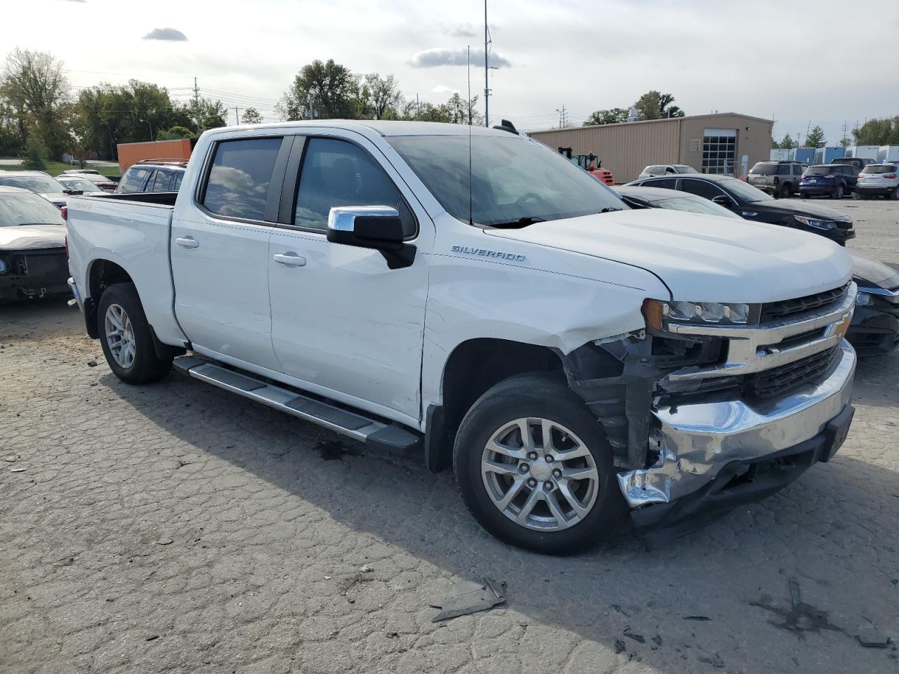2019 Chevrolet Silverado - Image 4