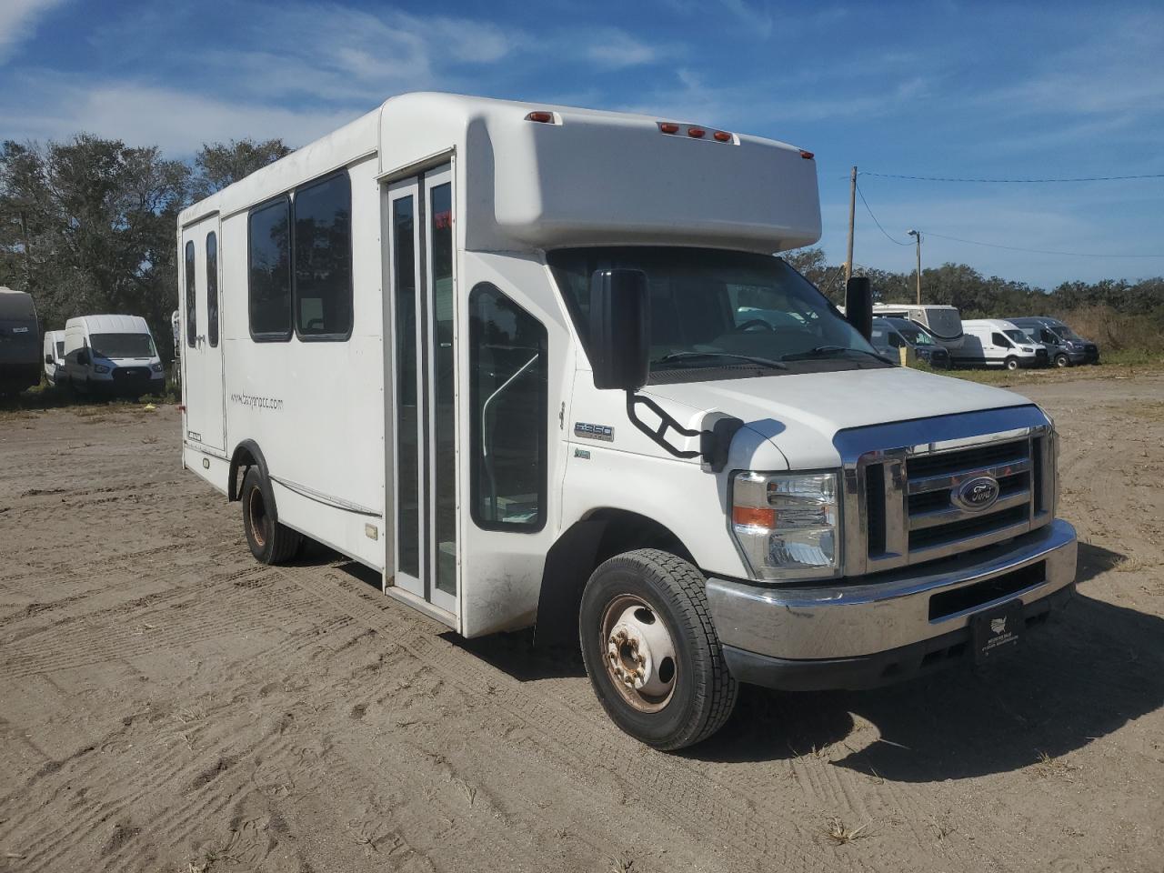 2013 Ford Econoline - Image 1