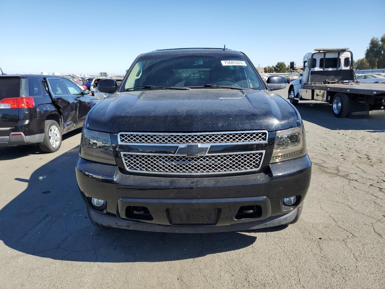 2011 Chevrolet Tahoe C1500 Lt VIN: 1GNSCBE02BR345377 Lot: 75685324