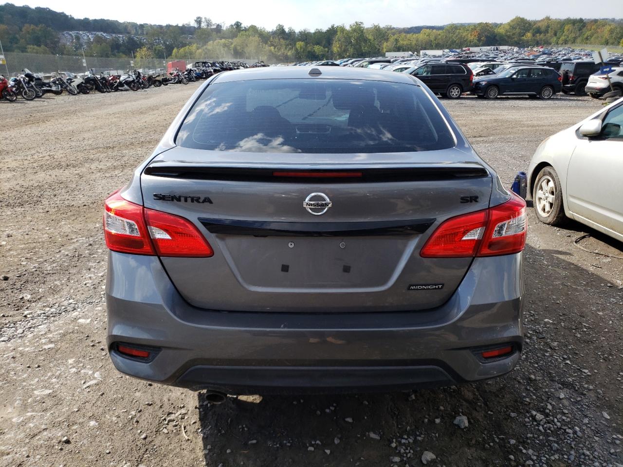 3N1AB7AP6JY235600 2018 Nissan Sentra S