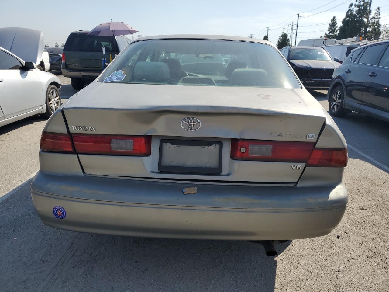 JT2BF22K0W0113126 1998 Toyota Camry Ce