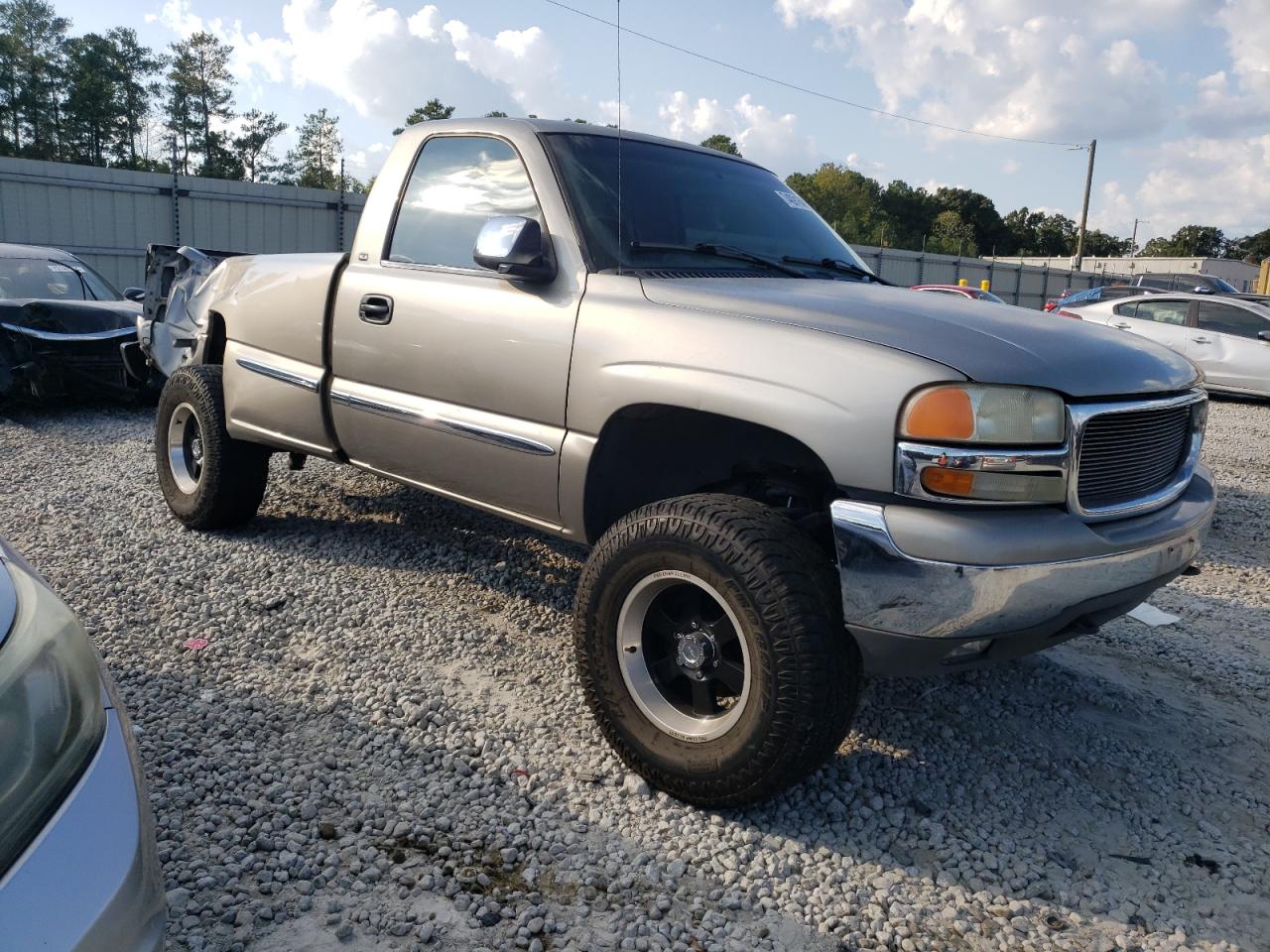 2000 GMC New Sierra C1500 VIN: 1GTEC14T0YE377935 Lot: 74091684