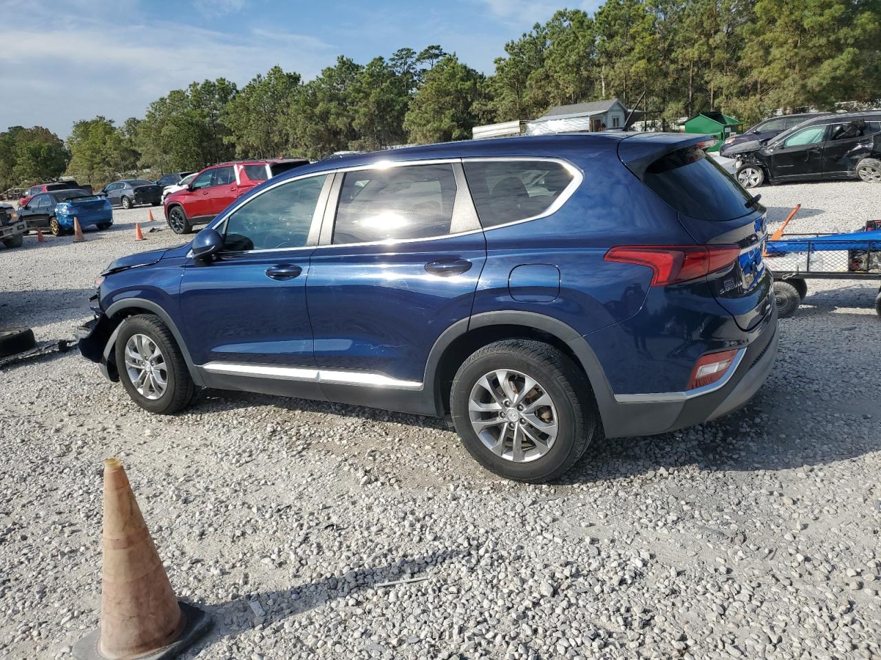 2019 Hyundai Santa Fe - Image 2