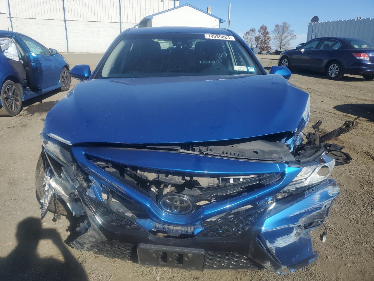 2018 Toyota Camry - Image 5