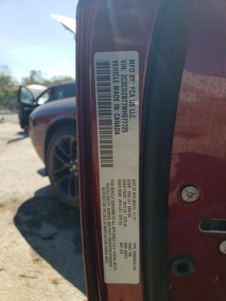 2021 Dodge Challenger - Image 13