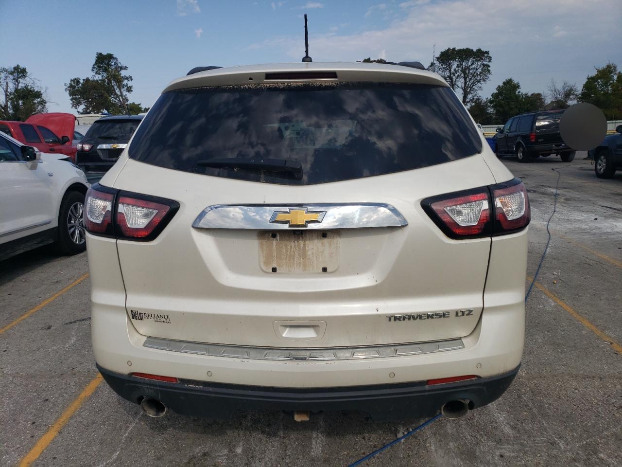 2013 Chevrolet Traverse - Image 6