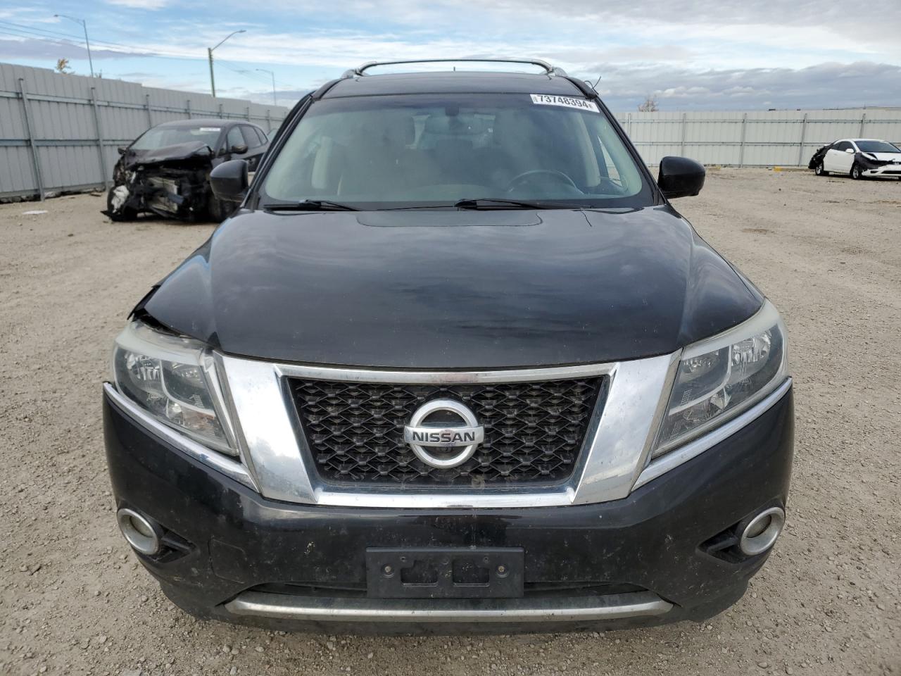 2014 Nissan Pathfinder - Image 5